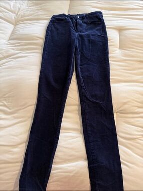 GAP High-Rise Corduroy Jeans in Navy Blue